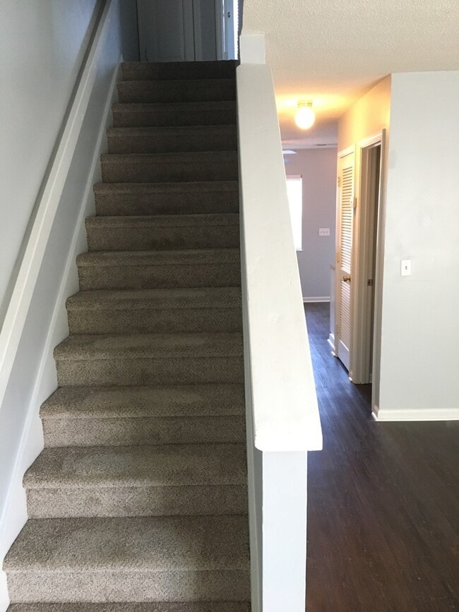 Photo - 2 Bedroom 1.5 Bath Townhome On James Island!