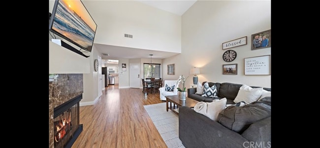 Open floor plan with new flooring through out - 21126 Rose