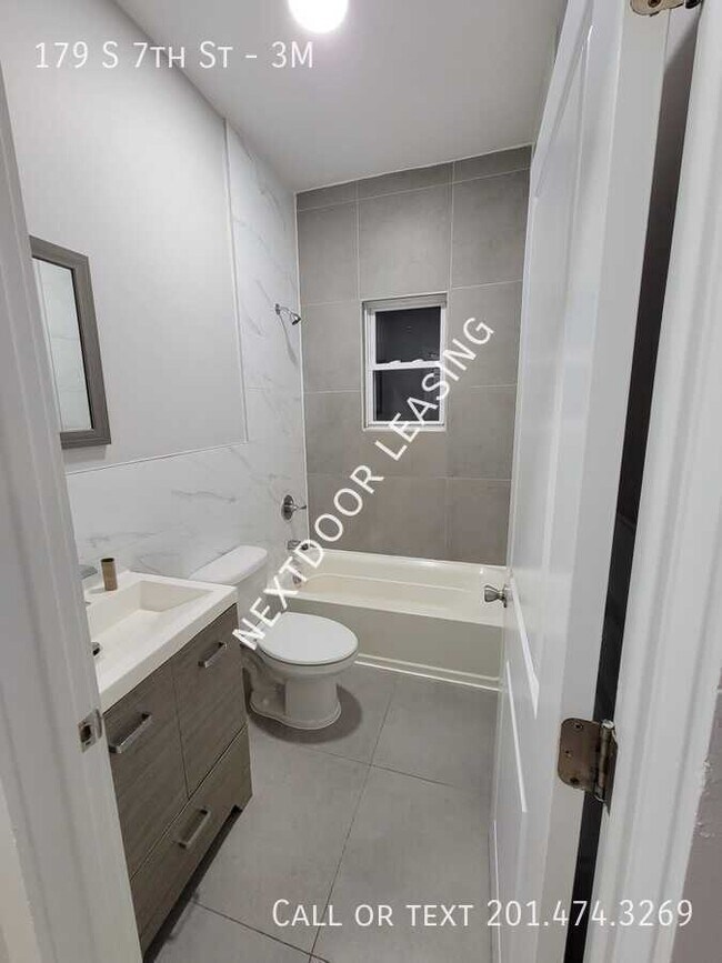 Foto del edificio - 179 S 7th St