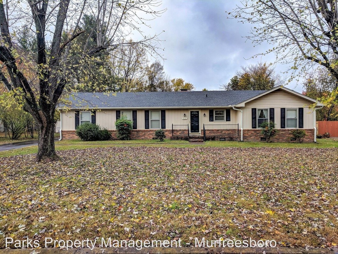 Primary Photo - 3 br, 2 bath House - 2418 Hillmont Drive