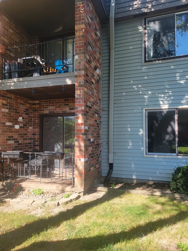 Building Photo - 4701 Woodland Ave