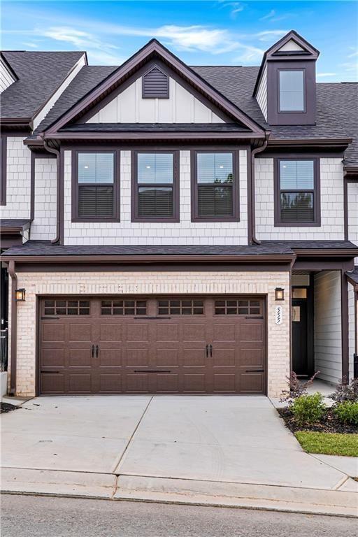 Building Photo - 555 Thatch Ter