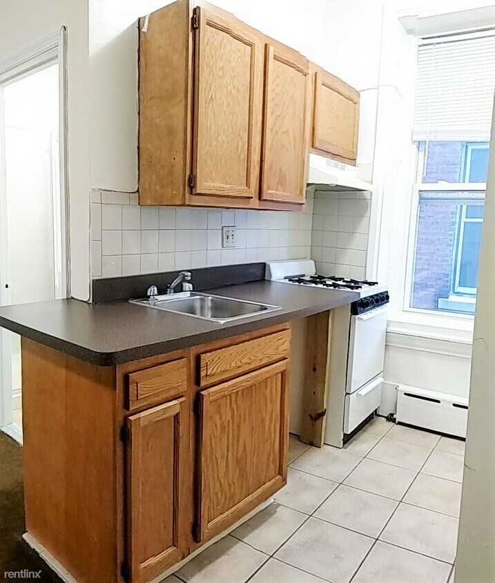 Building Photo - Studio, 1 bath Apartment - 214 S 42nd St 1R