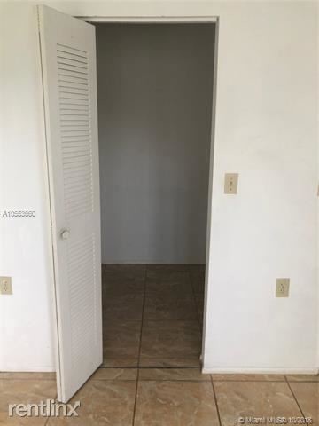 Foto del edificio - 2 br, 1 bath  - 1080 Benoist Farms Rd