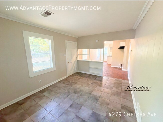 Foto del edificio - 4279 Chelsea Ave