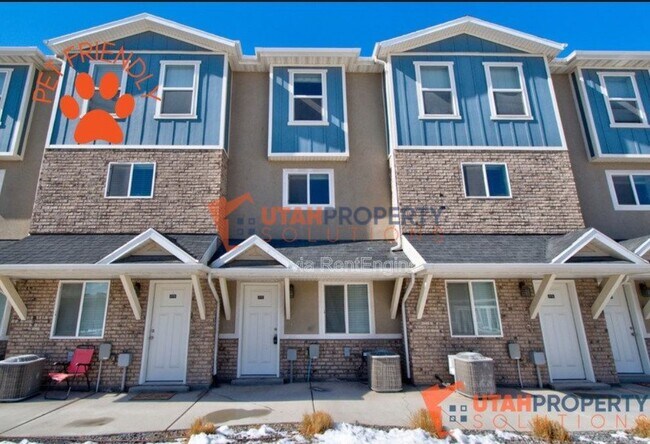 Foto del edificio - 8172 Broken Spoke Ln
