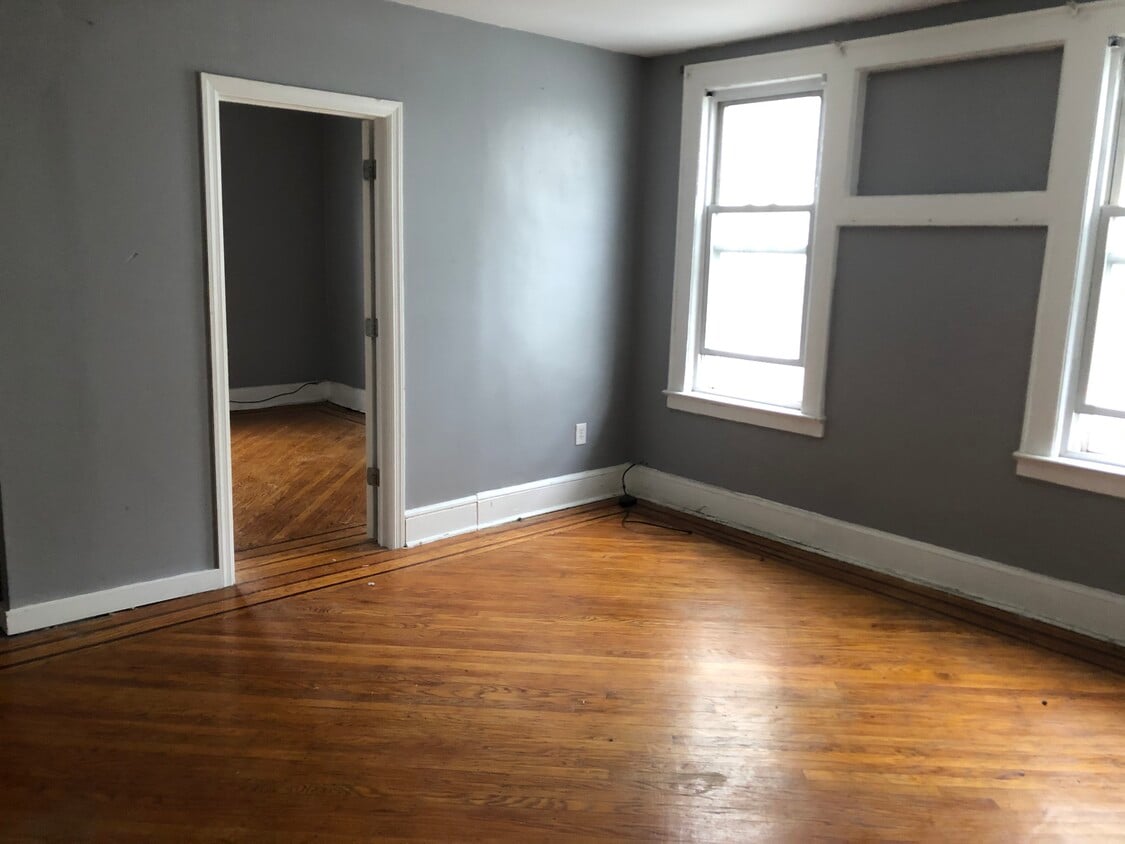 1579 Leslie St, Hillside, NJ 07205 Apartments in Hillside, NJ