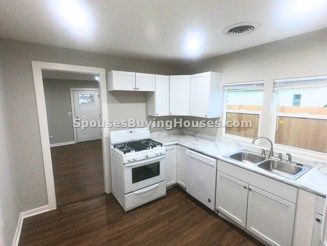 Foto del edificio - 717-719 W 4th St