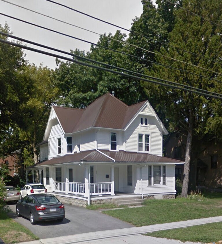 Primary Photo - 311 N Prospect St