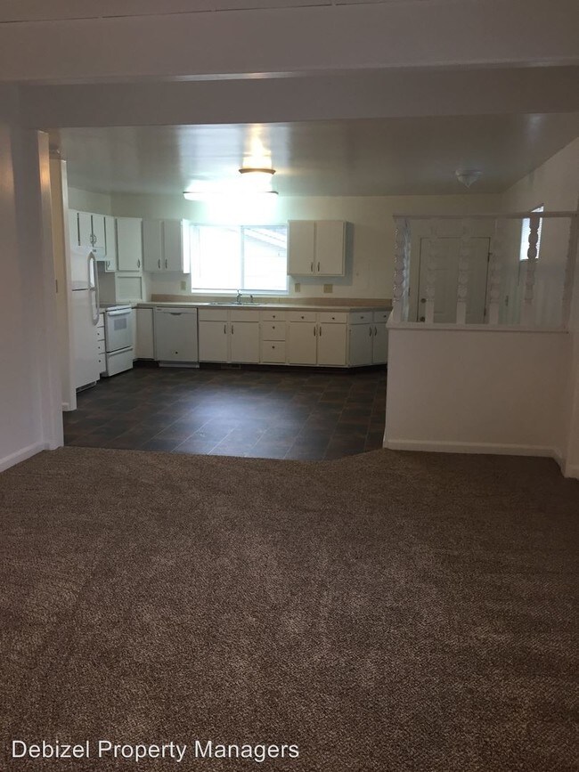Building Photo - 5 br, 2 bath Apartment - 511 S. 35th