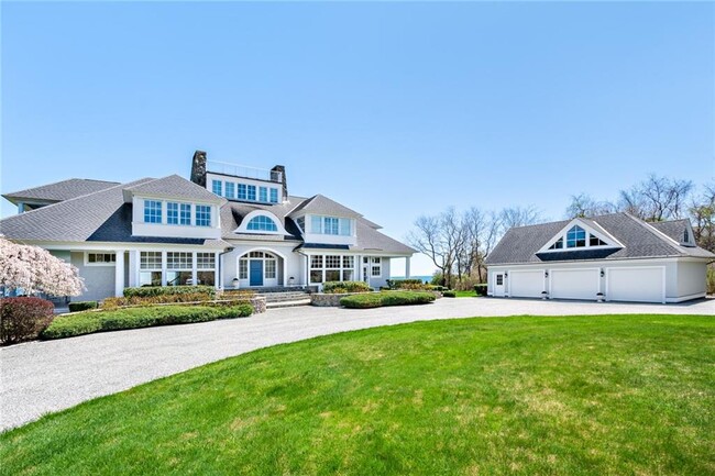Foto del edificio - 597 Beavertail Rd