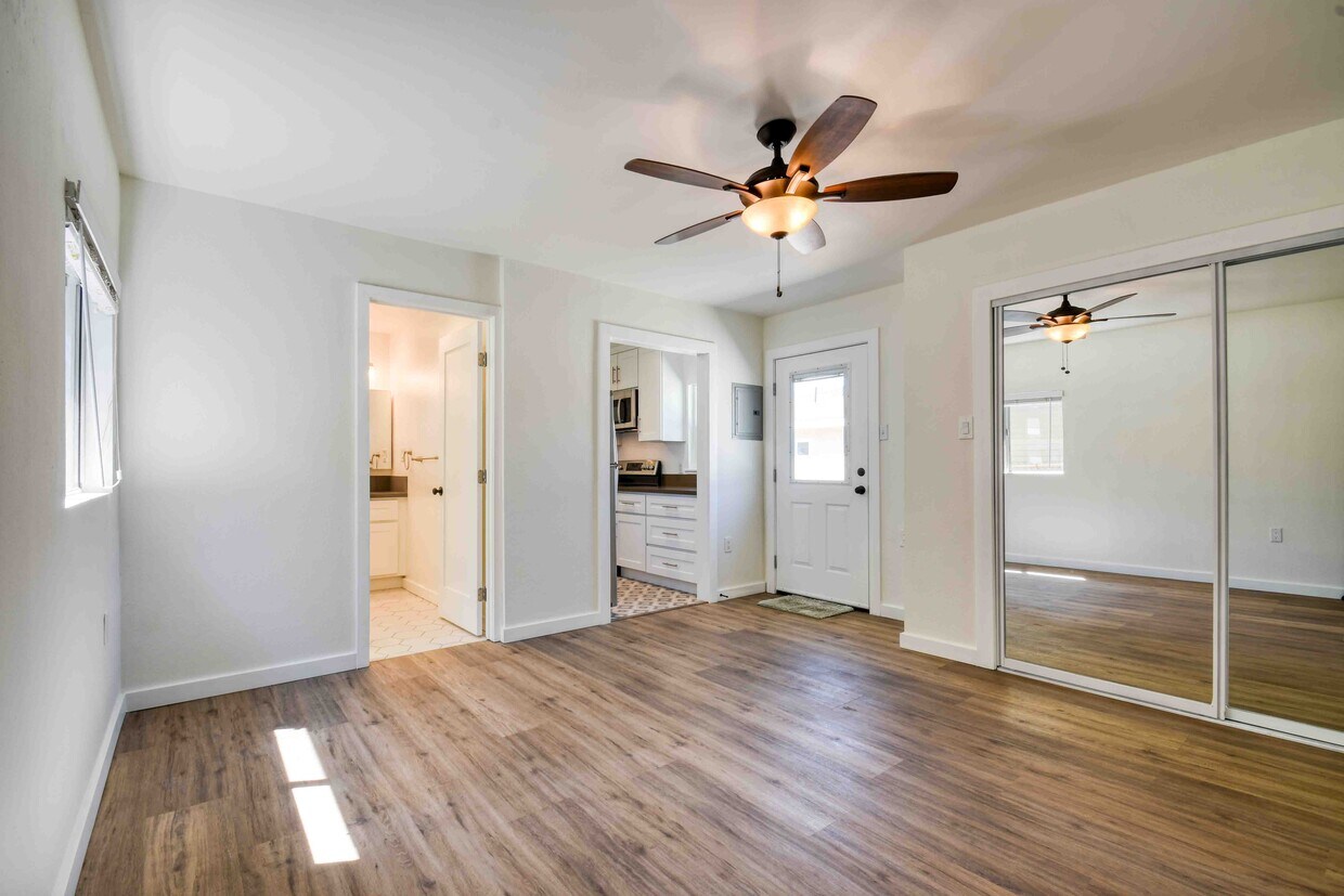 Foto principal - 5321 Stratford Rd