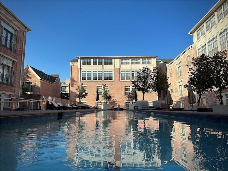Foto principal - 2305 Worthington 302 St