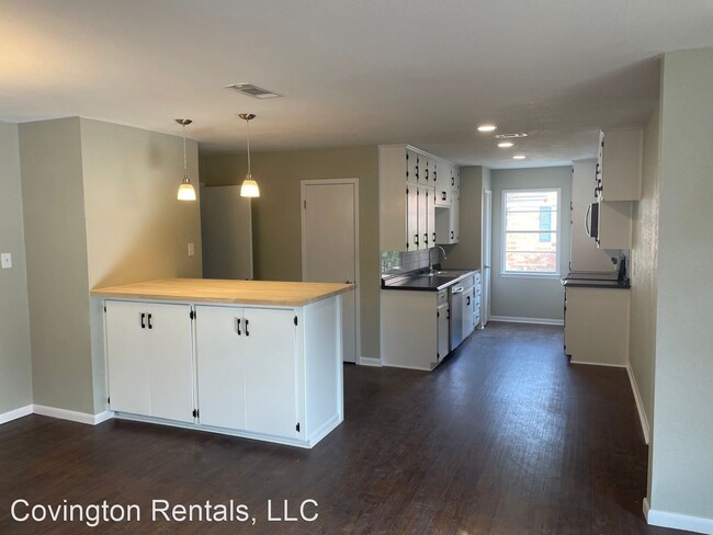 Foto del edificio - 4 br, 2 bath House - 2006 N Beal St