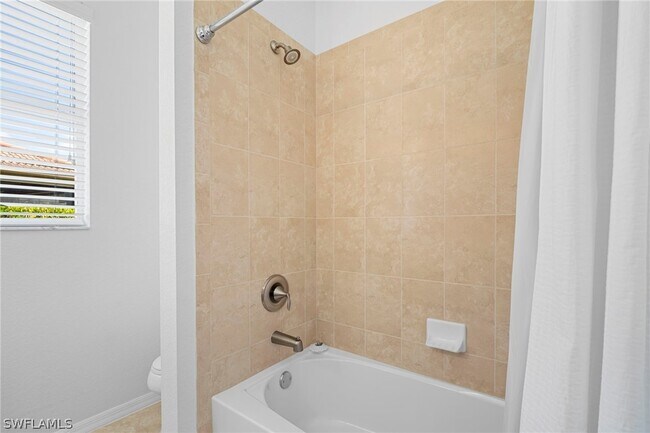 Foto del edificio - 8088 Piedmont Dr