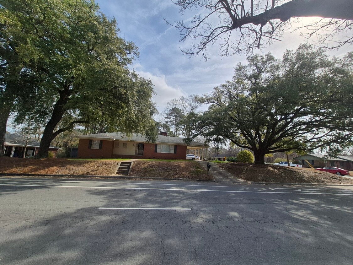 Photo - 1802 S Elm St (Greenville, NC)