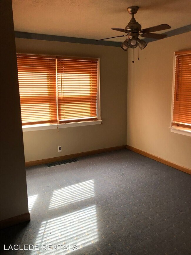 Building Photo - 1 br, 1 bath House - 699 MADISON #A