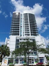 Building Photo - 315 NE 3rd Ave