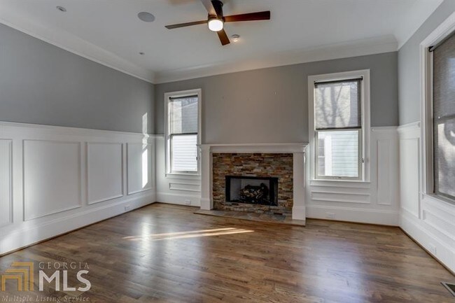 Building Photo - 746 Ponce De Leon Terrace NE