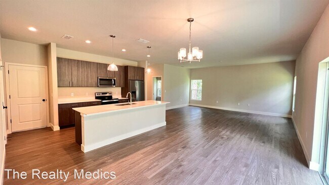 Building Photo - 4 br, 2 bath House - 150 Hillsborough Ave NW