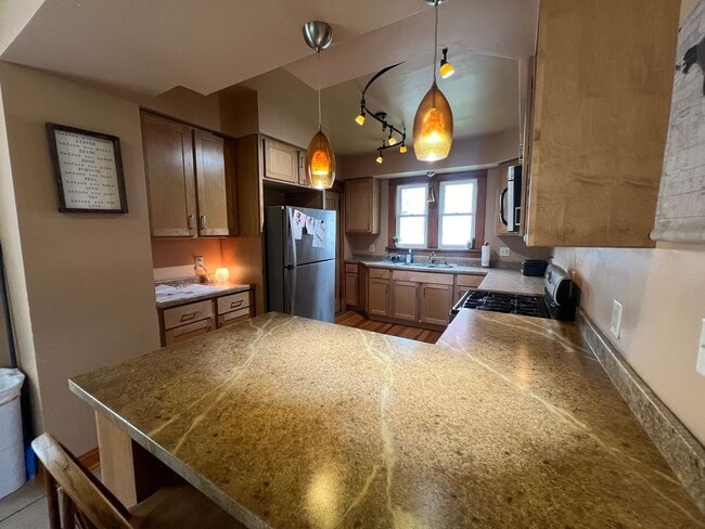 Foto del edificio - 3 13th Ave SW