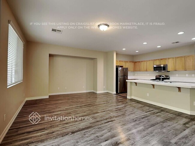 Building Photo - 9328 Longhorn Falls Ct