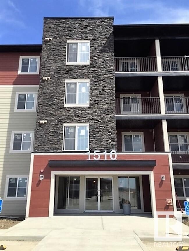 Photo du bâtiment - 1510 Watt Dr SW