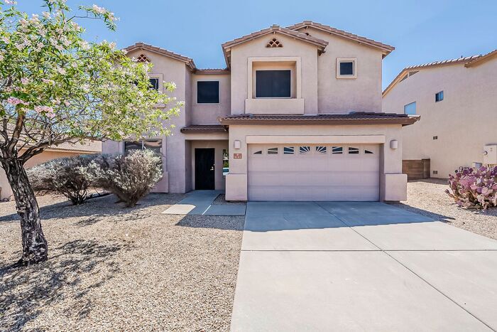 Primary Photo - Pet-Friendly 4 Bedroom Rental in Tucson wi...