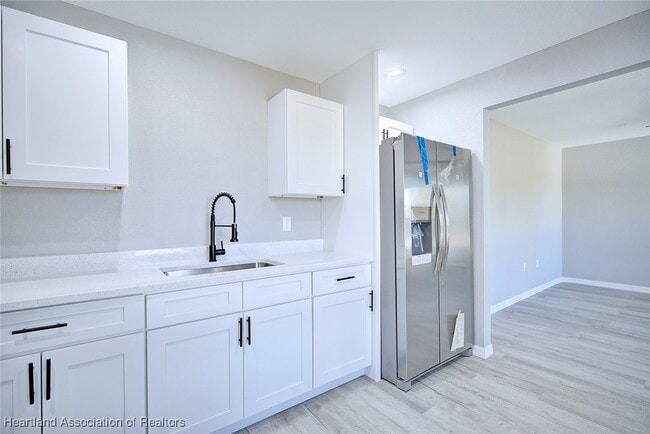 Foto del edificio - 295 Lincoln Rd NE