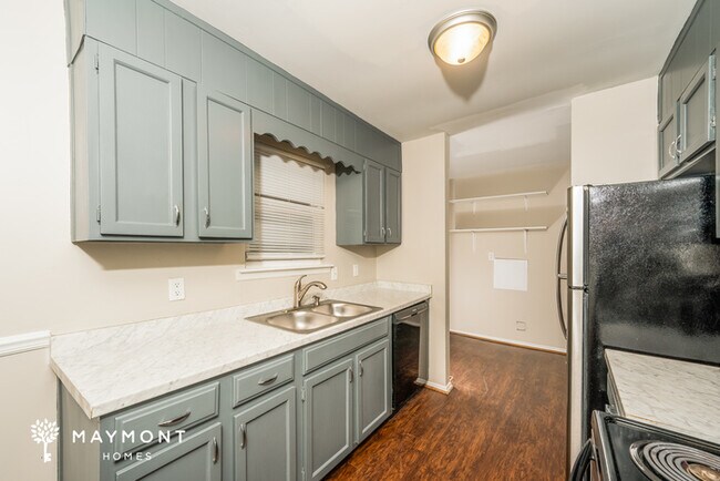 Foto del edificio - 575 Westland Ln