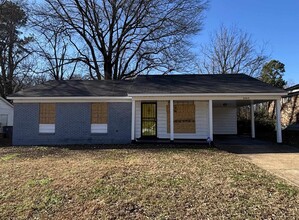 Building Photo - 3863 N Trezevant St