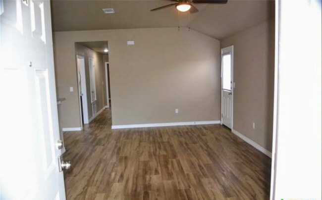 Foto del edificio - 1204 N 18th St