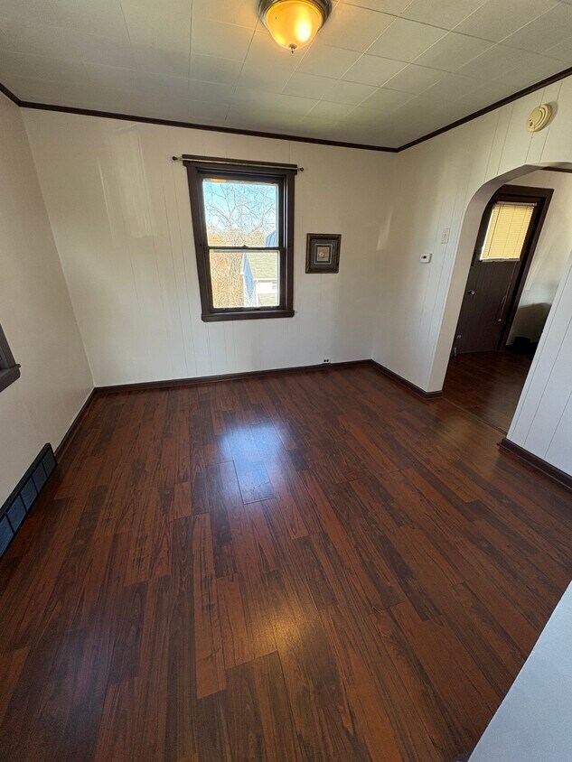 Foto del edificio - 116 Bliss Ave