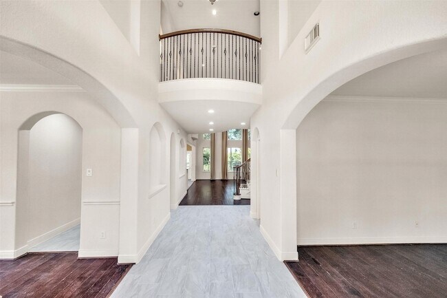 Building Photo - 5303 Riverstone Crossing Dr