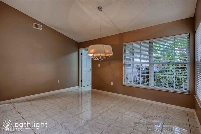 Building Photo - 3 br, 2 bath House - 10161 Brandon Circle ...