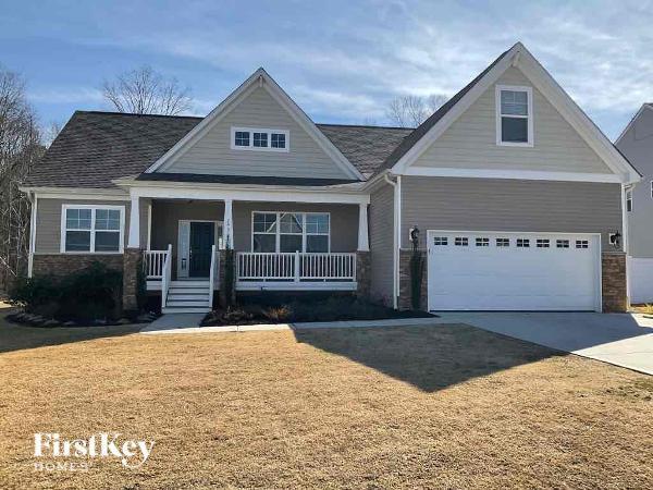 Foto principal - 293 Grey Hawk Dr