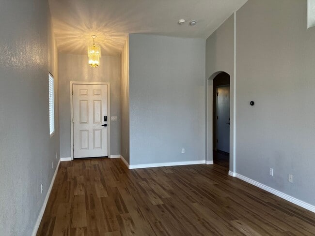 Foto del edificio - 40652 N Scott Way