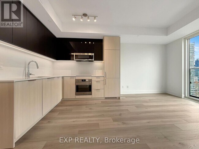 Photo du bâtiment - 308 Jarvis St