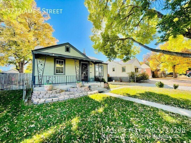 Foto del edificio - 3712 Ames St