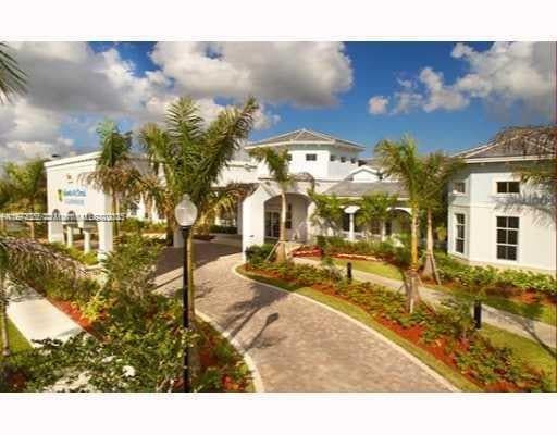 Foto del edificio - 11102 NW 83rd St