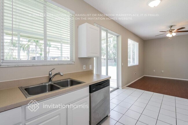 Foto del edificio - 9106 69th Ave E