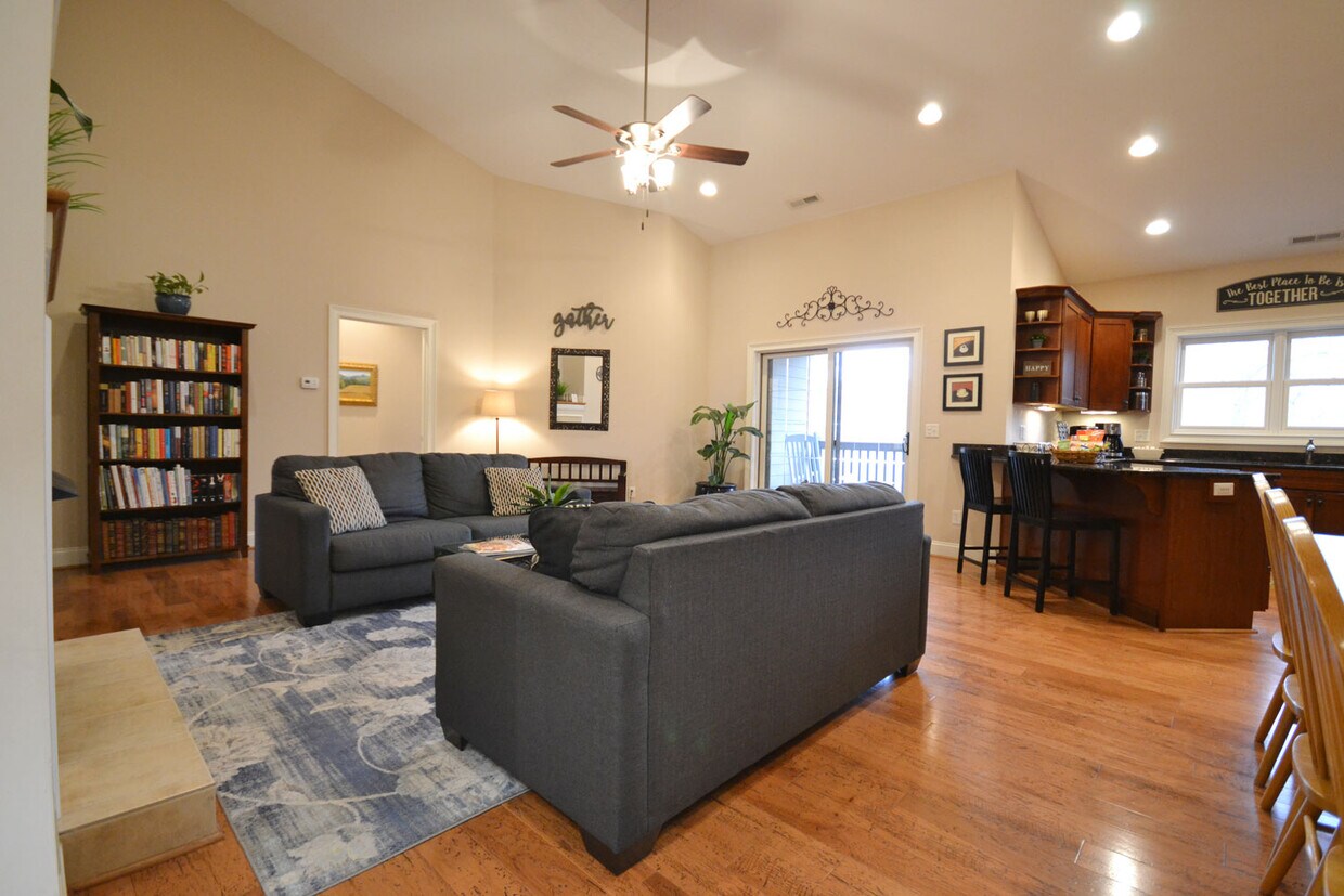 35 Winterhawk Dr, Arden, NC 28704 Townhome Rentals in Arden NC