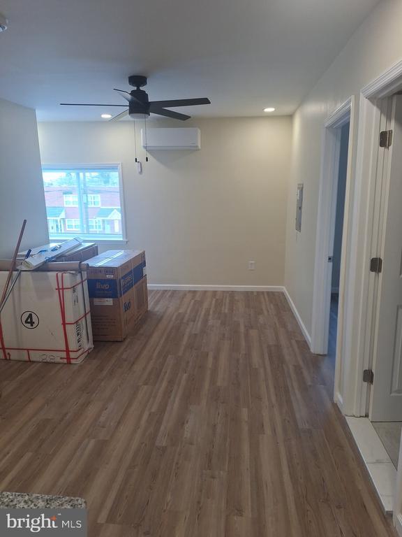 Foto del edificio - 505 Rand St