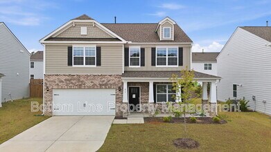 Building Photo - 413 Tucana St
