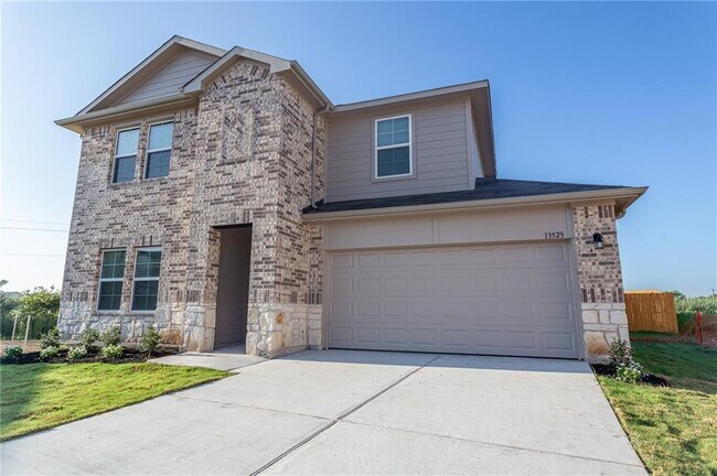 Building Photo - 13525 Brahmin Dr