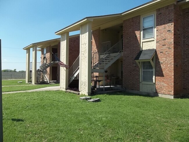 Building Photo - 1107 Whitney Pl Dr