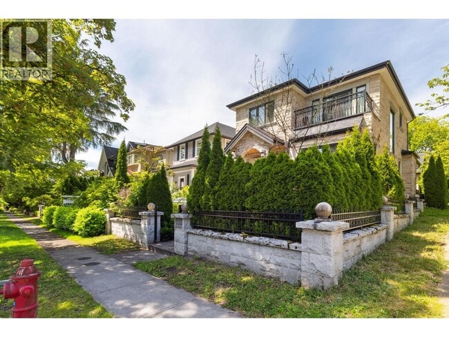Photo du bâtiment - 3201 W 39th Ave