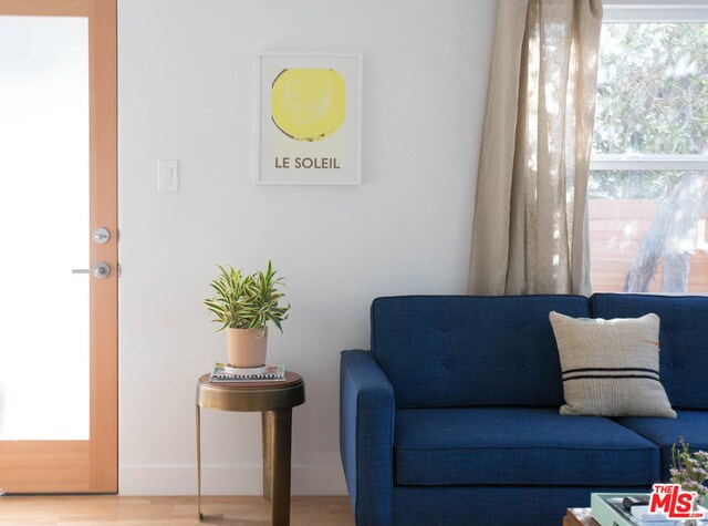 Building Photo - 1922 1/2 Kent St