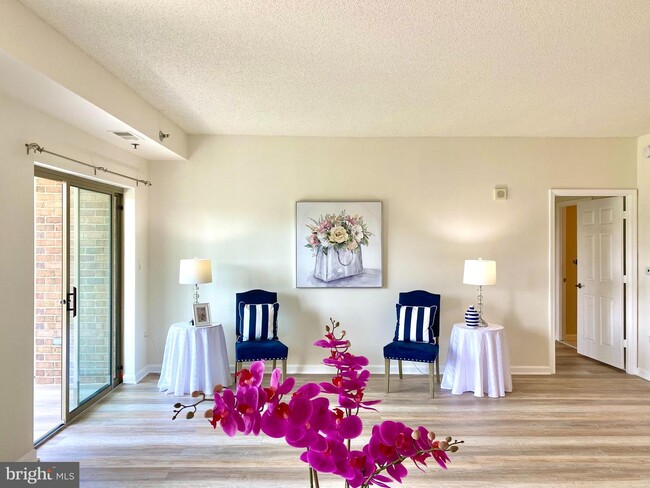Foto del edificio - 3005 S Leisure World Blvd