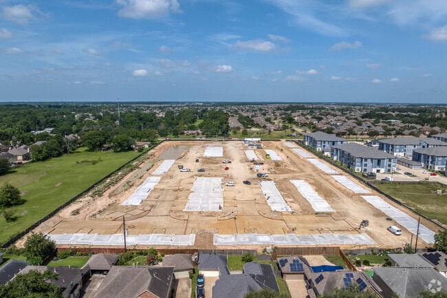 Primary Photo - Amplify Tomball